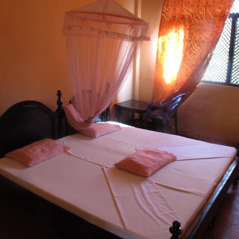 Shahira Hotel Nilaveli Camera foto